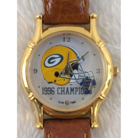 Sun Time Accessories - Green Bay Packers 1996 Champions Watch‎ Sun Time Gold Tone Leather Band NFL
